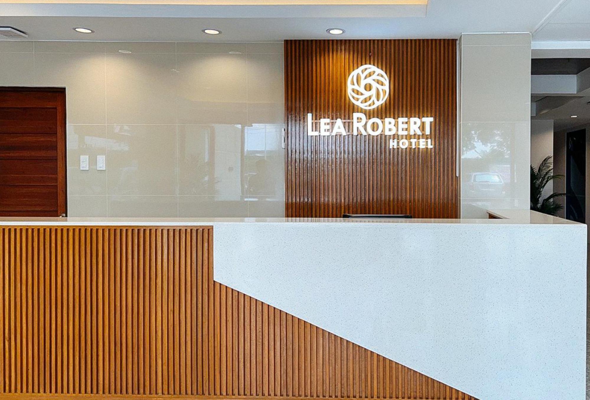 Lea Robert Hotel Angeles Pampanga By Reddoorz Exteriér fotografie