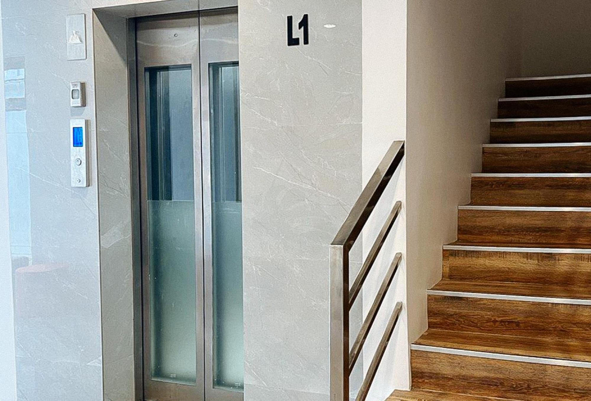 Lea Robert Hotel Angeles Pampanga By Reddoorz Exteriér fotografie